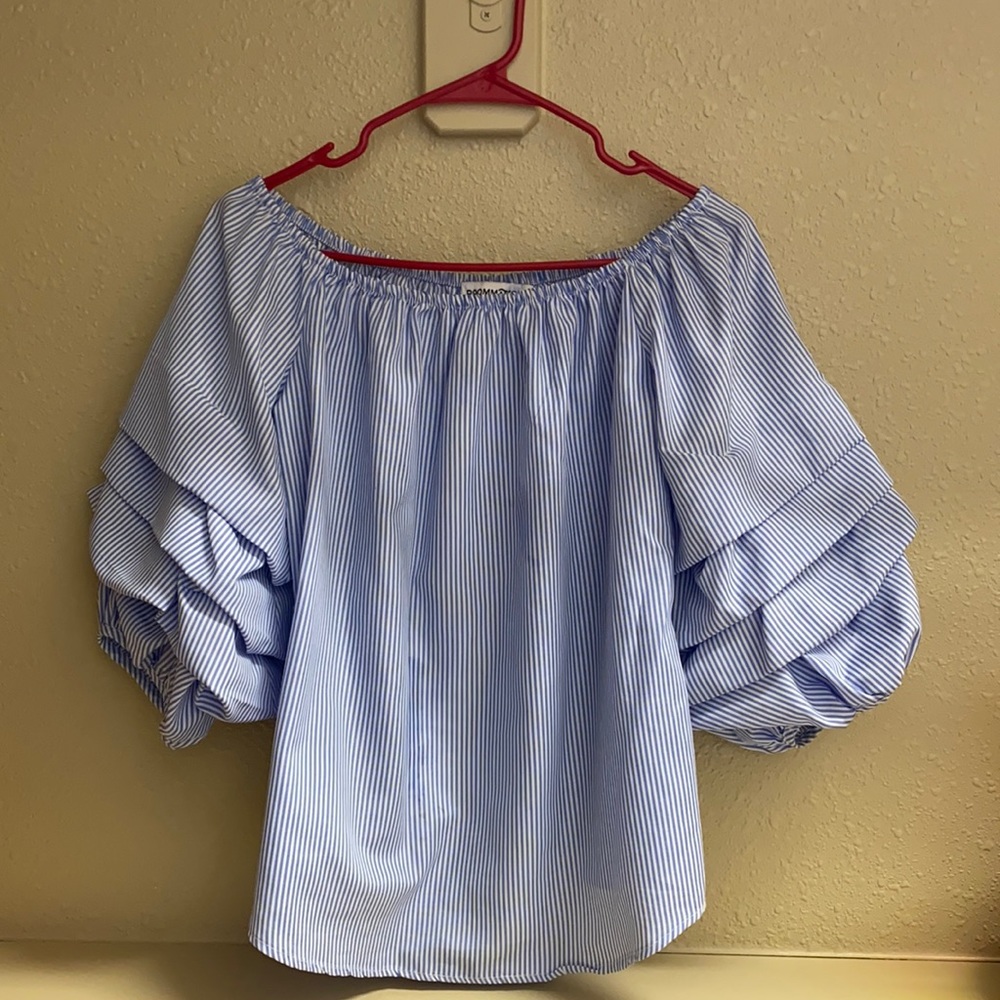 Brand-Roommates, Size-Medium, Color-Blue and White